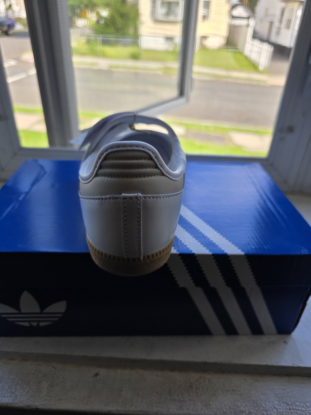 adidas White Black Gum Samba Velcro Sneakers - Picture 4 of 8